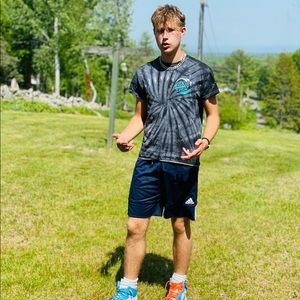 Meet your Posher, Cameron